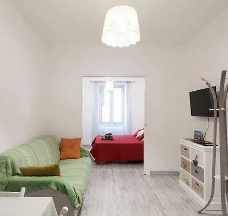 Aurora: Beach-5 Terre-trekking-excursions-relax Appartamento